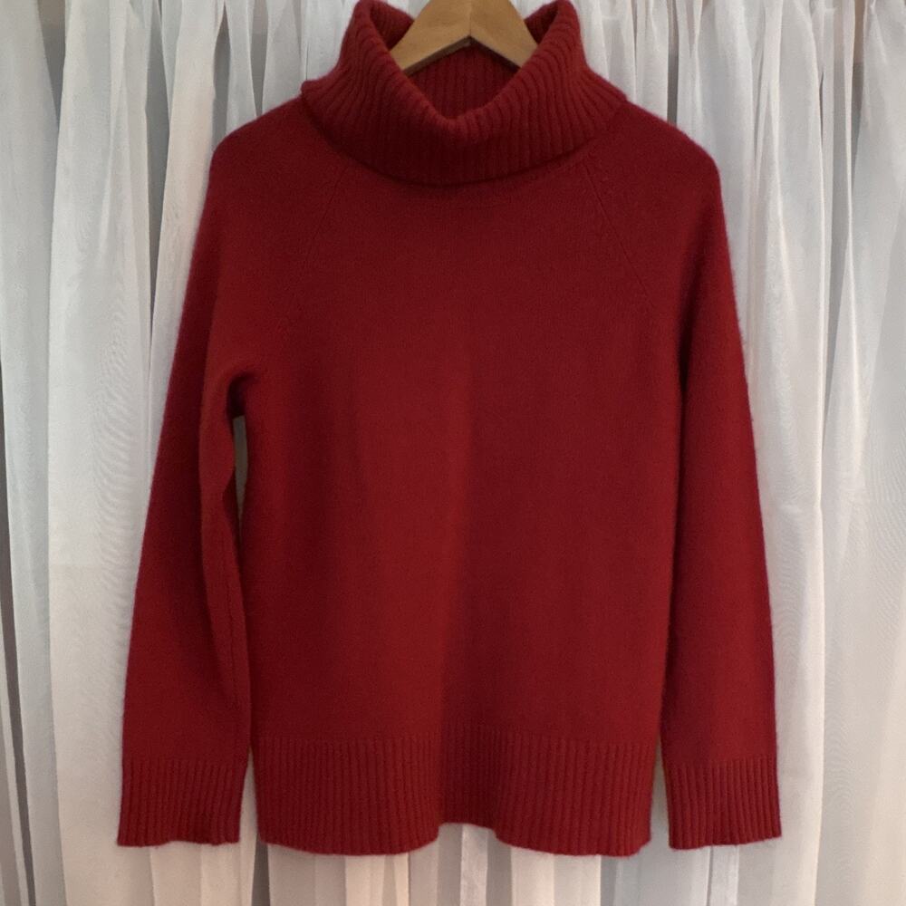 Linda Allard Ellen Tracy Women’s 100% Cashmere Red Turtleneck Sweater Sz L